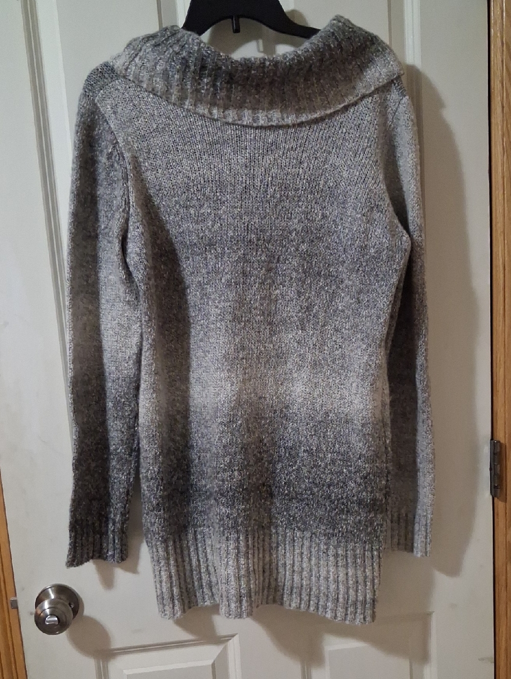Knitted Sweater - Picture 3 of 4